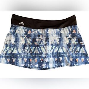 Adidas Essex Trend blue Climalite Skort, size XL/L.